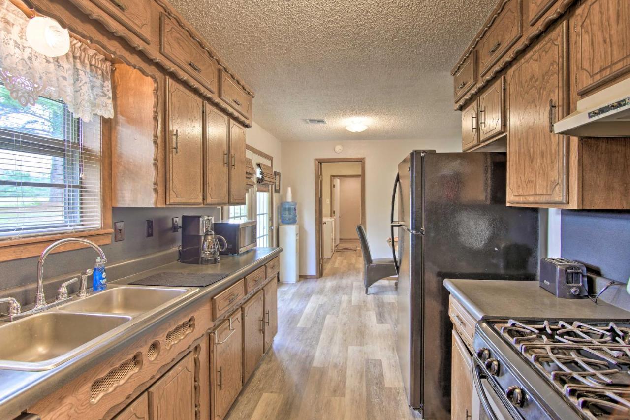 Quiet Clayton Home With Mountain Views 4 Mi To Lake! Exterior foto