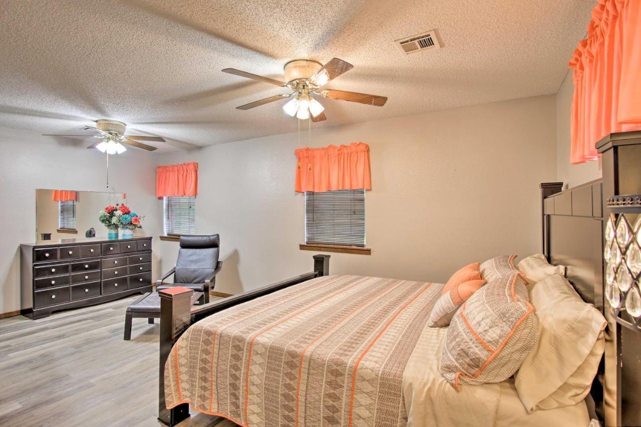 Quiet Clayton Home With Mountain Views 4 Mi To Lake! Exterior foto