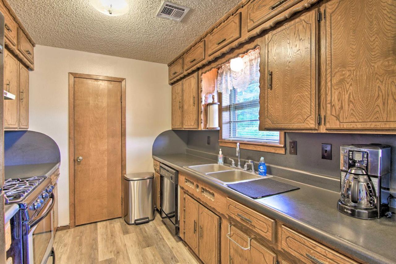 Quiet Clayton Home With Mountain Views 4 Mi To Lake! Exterior foto