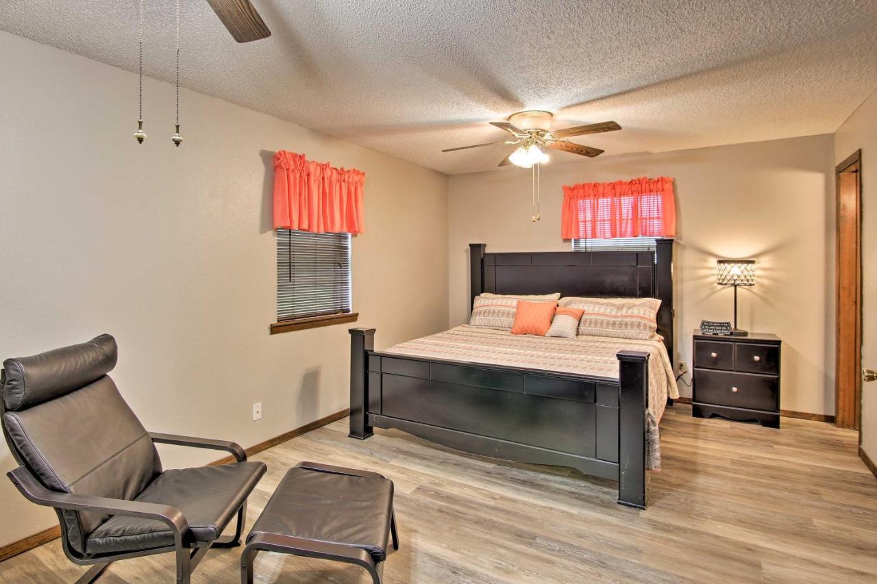 Quiet Clayton Home With Mountain Views 4 Mi To Lake! Exterior foto